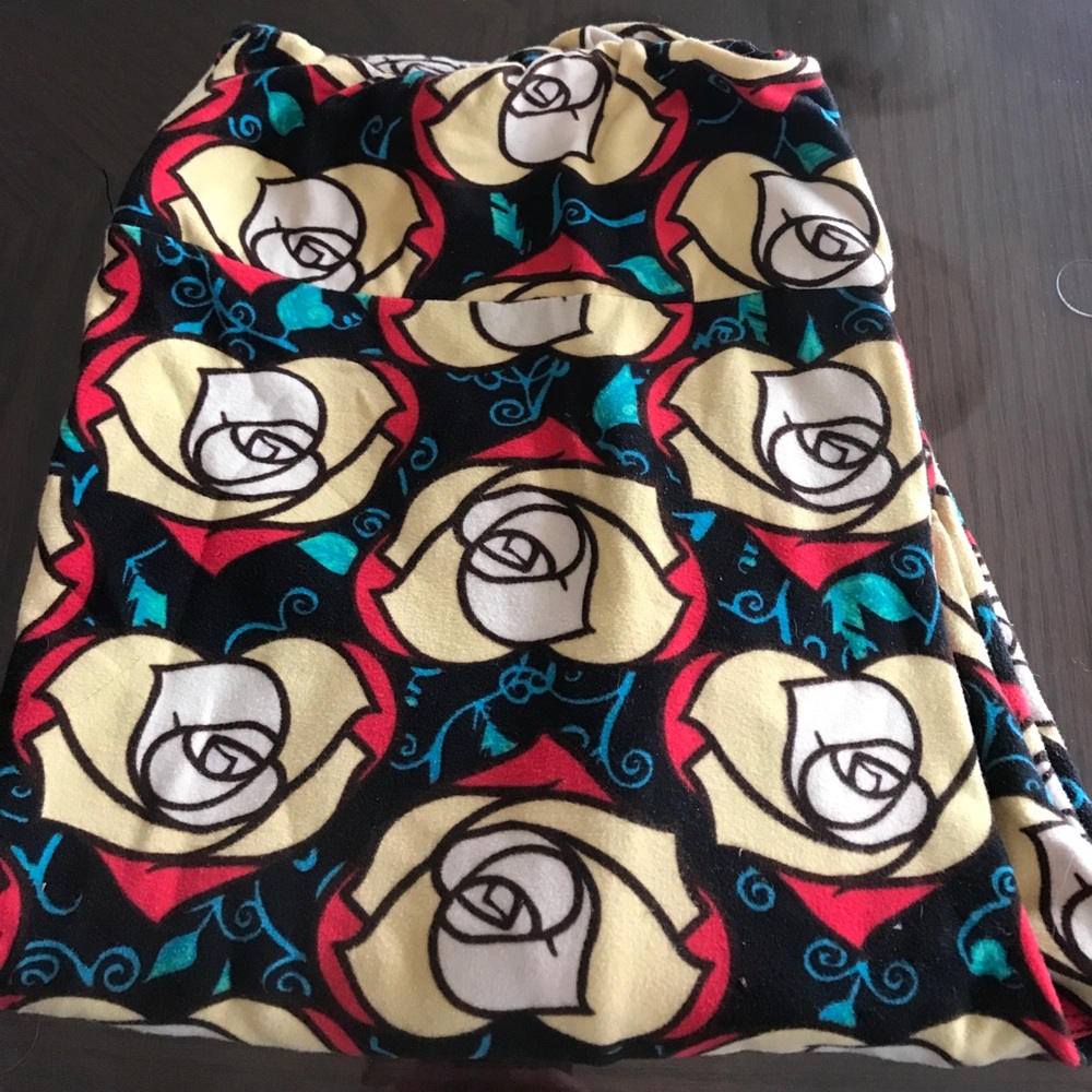 Lularoe TC rose leggings
